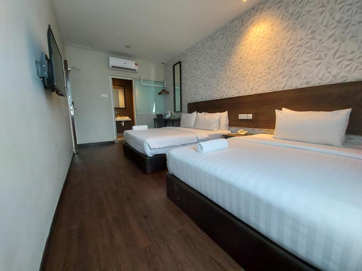 Miico Hotel @ Mount Austin Johor Bahru Exterior foto