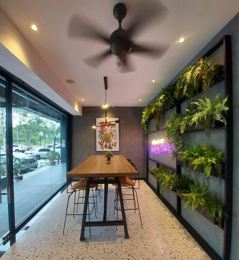 Miico Hotel @ Mount Austin Johor Bahru Exterior foto