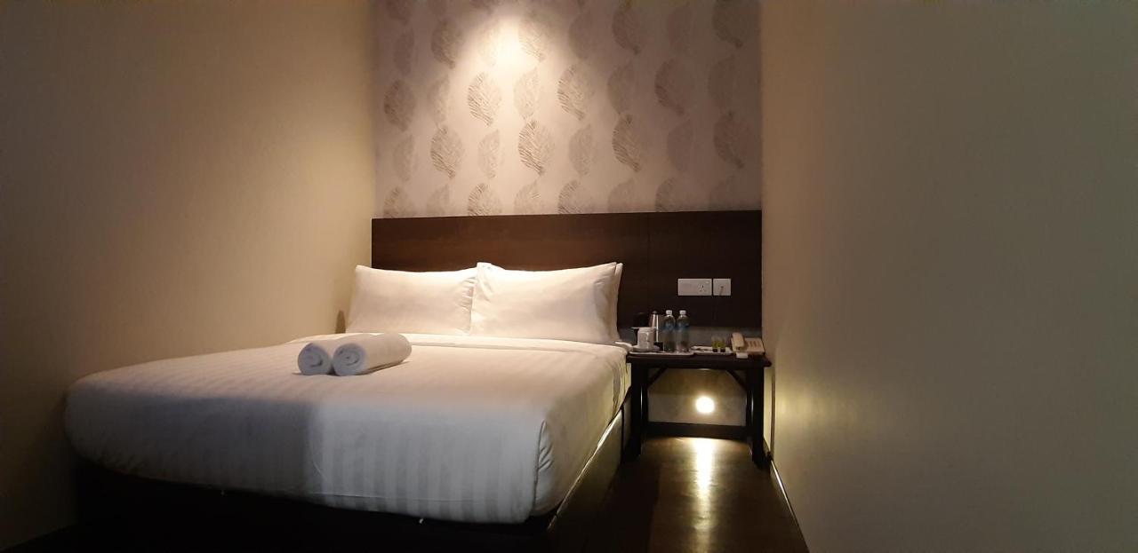 Miico Hotel @ Mount Austin Johor Bahru Exterior foto