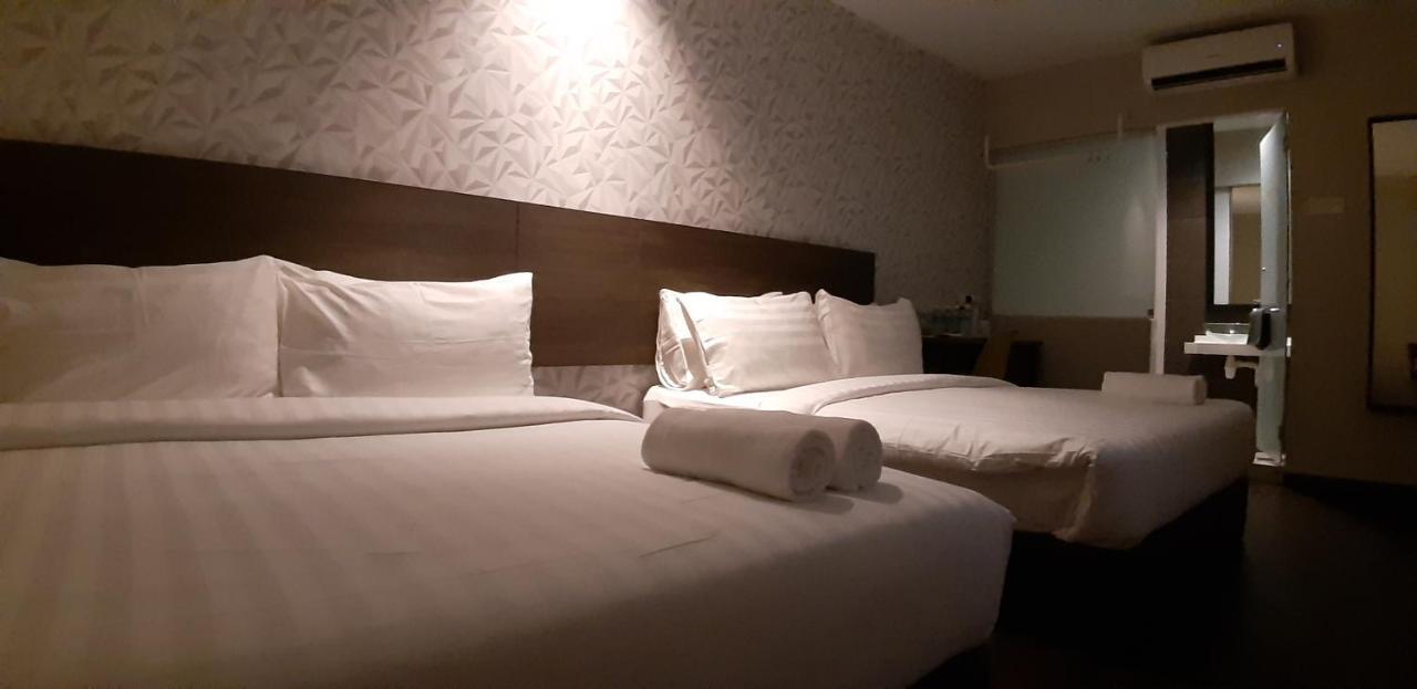 Miico Hotel @ Mount Austin Johor Bahru Exterior foto